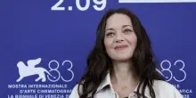 Cotillard alla Mostra di Venezia, 'cruciale sostenere i film che rompono gli schemi'