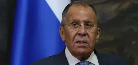 Lavrov: 'Le accuse tedesche per l'aeroporto di Lipsia sono l'inizio di una vera guerra'