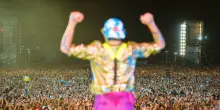 Jovanotti al porto di Bari con Emma Nolde, Merk & Kremont e Kizaba