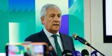 Tajani, 'auguri al Papa, in tempo di divisioni &egrave; una voce di pace'