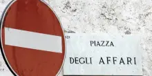 Borsa: Milano azzera rialzo e scivola a -0,03%, spread verso 128 punti