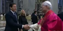Le delegazioni salutano il Papa, da Vance e Rubio a Felipe VI