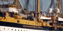 Tour Vespucci, la nave fa tappa a Civitavecchia dopo 3 anni