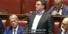 Dl sicurezza, sfottò dem Mancini: "Io in silenzio, faccio il Governo"