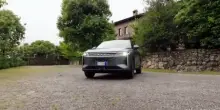 Omoda 9 Super Hybrid, l'ammiraglia plug-in con 1.100 km di autonomia