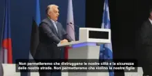 Orban attacca la politica Ue sui migranti: non staremo a guardare