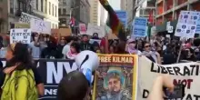 A New York la manifestazione contro la politica migranti di Trump