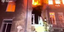 Guerra in Ucraina, la Russia colpisce nella notte Odessa e Kharkiv, incendi e distruzioni