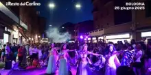 Notte bianca in via Andrea Costa a Bologna, il video