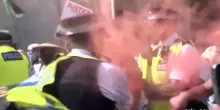 Londra, scontri fra polizia e gruppo per i diritti Palestine Action