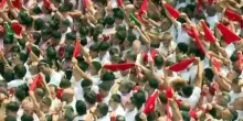 A Pamplona la folla in delirio per la festa di San Firmino
