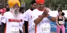 É morto Fauja Singh, il maratoneta più anziano al mondo (114 anni)