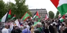 Grande manifestazione a Parigi in sostegno di Gaza