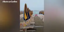 Il video della grandine sul mare in Riviera