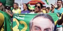 Brasile, giudice Corte suprema dispone arresti domiciliari per Bolsonaro