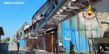 Maxi incendio alla Carbon Line di Fano: il video dello spegnimento
