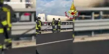 Camion in fiamme sull'A1, traffico bloccato