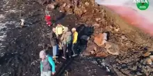 Frattura con lava su Etna: le immagini della forestale riprende con il drone