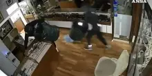 Firenze, maxi-furto in una gioielleria in vicolo dei Cerchi