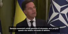 Rutte: necessarie "solide garanzie di sicurezza" per l'Ucraina