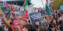 Venezia, il corteo per la Palestina verso la mostra del Cinema