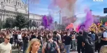 Milano, corteo per il Leoncavallo: blitz nel cantiere del Pirellino