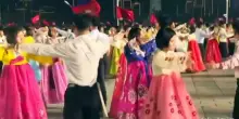 Festa a Pyongyang per i 77 anni dalla fondazione della Corea del Nord