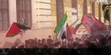 Blocchiamo tutto, la protesta a Roma degli studenti del Cavour