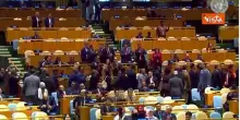 Netanyahu interviene all'Assemblea Generale Onu, alcune delegazioni lasciano l'Aula