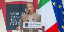 Turismo, Meloni: settore strategico, in passato trascurato