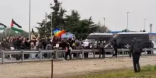 Corteo Milano, lacrimogeni e cariche di alleggerimento in Tangenziale