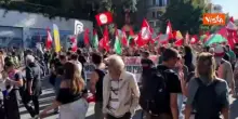 "Intifada, no al genocidio", gli slogan dei manifestanti al corteo pro Gaza a Roma