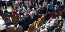 Standing ovation per Trump alla Knesset