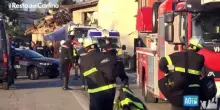 Castel D'Azzano, esplosione durante lo sgombero di un casolare: morti 3 carabinieri
