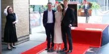 L'attrice Naomi Watts riceve una stella sulla Walk of Fame a Hollywood