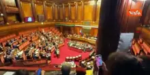 Applausi e standing ovation del centodestra per Meloni in Aula al Senato a termine suo intervento