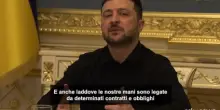Zelensky: non si può permettere che petrolio russo si venda in Ue