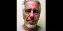 Trump ai repubblicani: votate la pubblicazione dei documenti Epstein