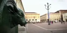 "Viva Mattarella", torna a Torino striscione in piazza San Carlo