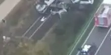 Incidente a Ferrara tra treno e camion: il video dell'alto