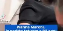 Wanna Marchi, la scritta tatuata a 83 anni