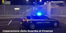 Pesaro, sequestrati 110mila addobbi natalizi pericolosi: il video