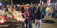 Crans-Montana, lacrime e fiori per le vittime della strage di Capodanno