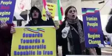 Iran, la manifestazione contro il regime di Teheran a Londra