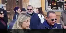 "Tutti cantano Sanremo", Carlo Conti in piazza di Spagna per lo spot