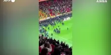 Finale Coppa d'Africa, i tifosi senegalesi tentano di invadere il campo
