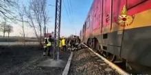 Incidente tra camion e treno a Chivasso: due feriti lievi