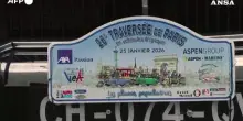 Parigi "invasa" da auto d'epoca (e non solo): ecco la 26esima Traversee de Paris
