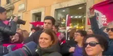 Roma, protesta contro il ddl stupri: "La destra tradisce le donne"
