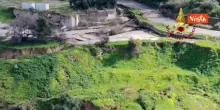 La frana di Niscemi vista dall'alto, il sopralluogo aereo dei vigili del fuoco